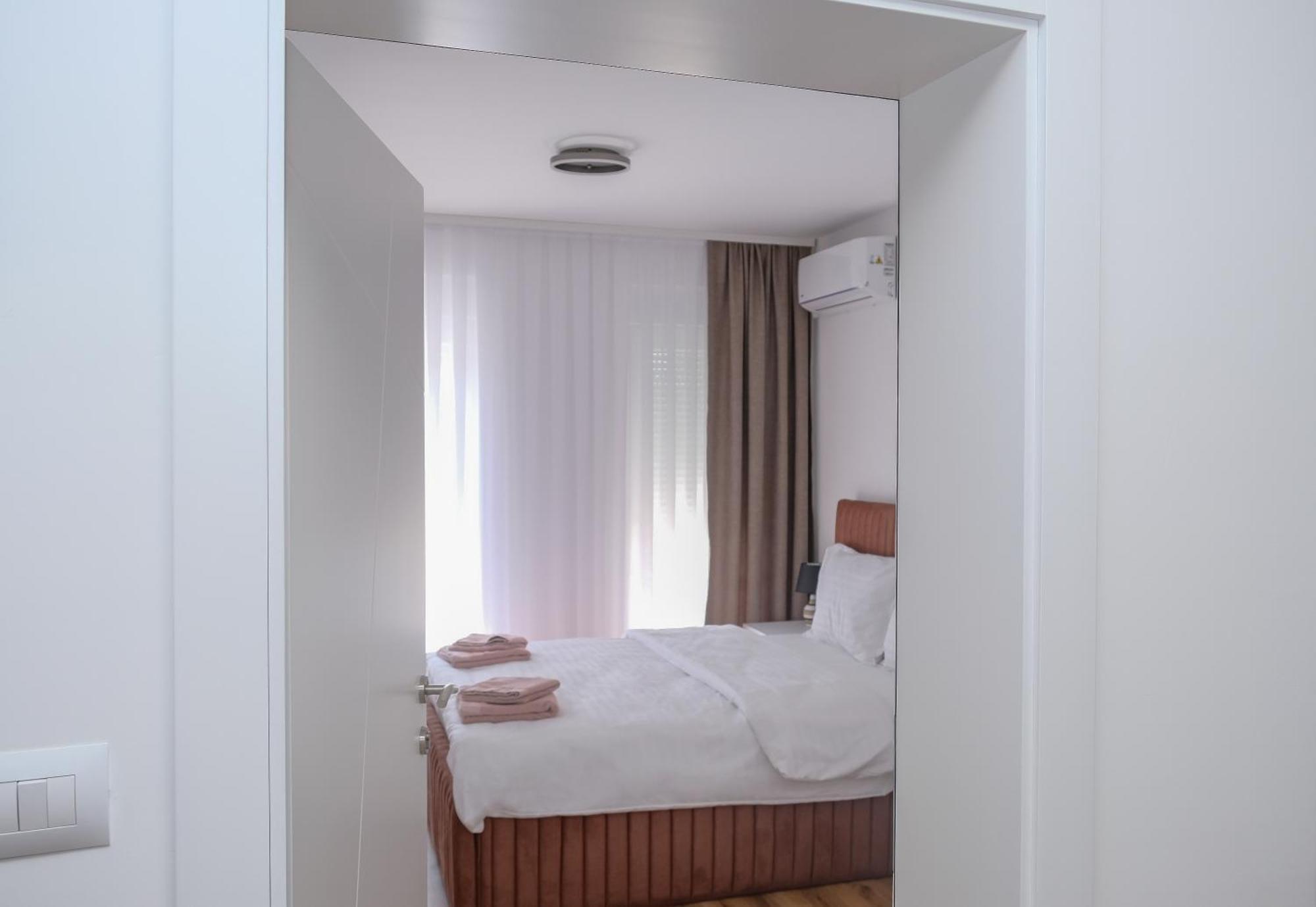Nest Apartments Gjakova 외부 사진